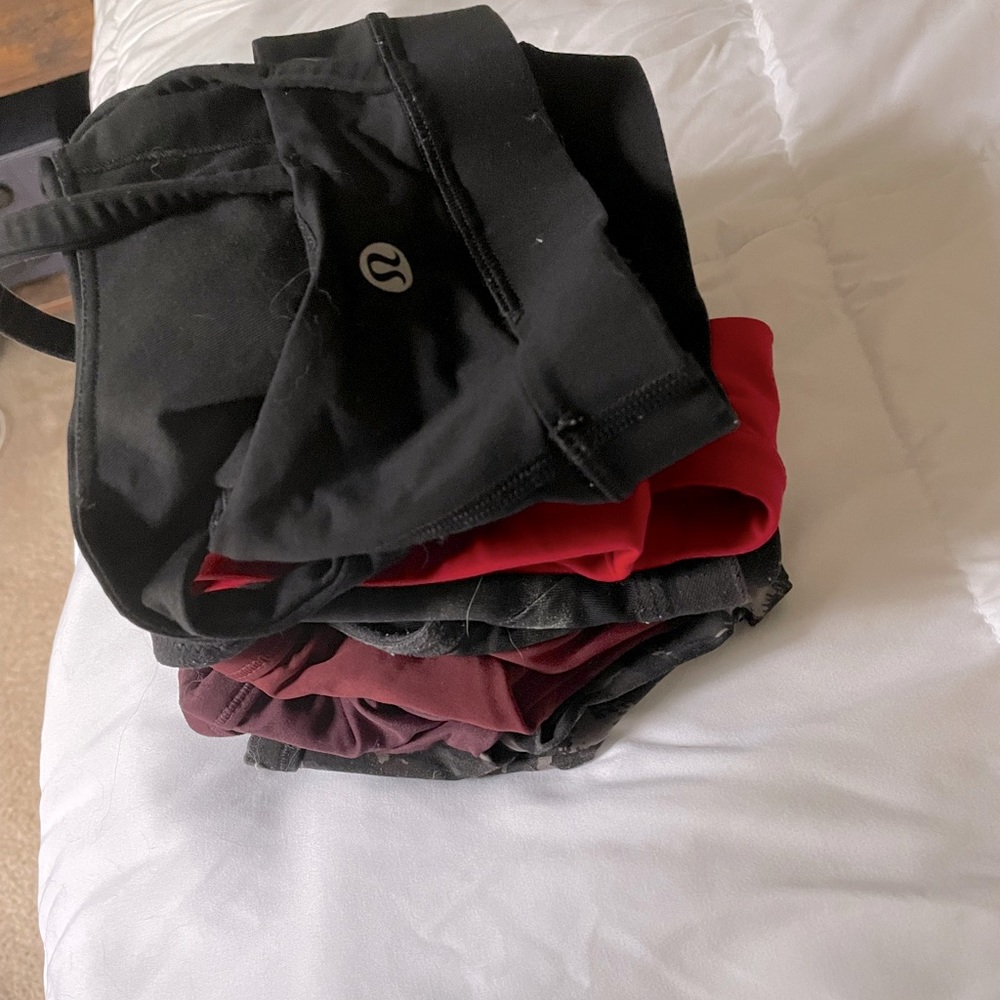 6bras 2 Lululemon, 1 Nike, 3 Amazon
